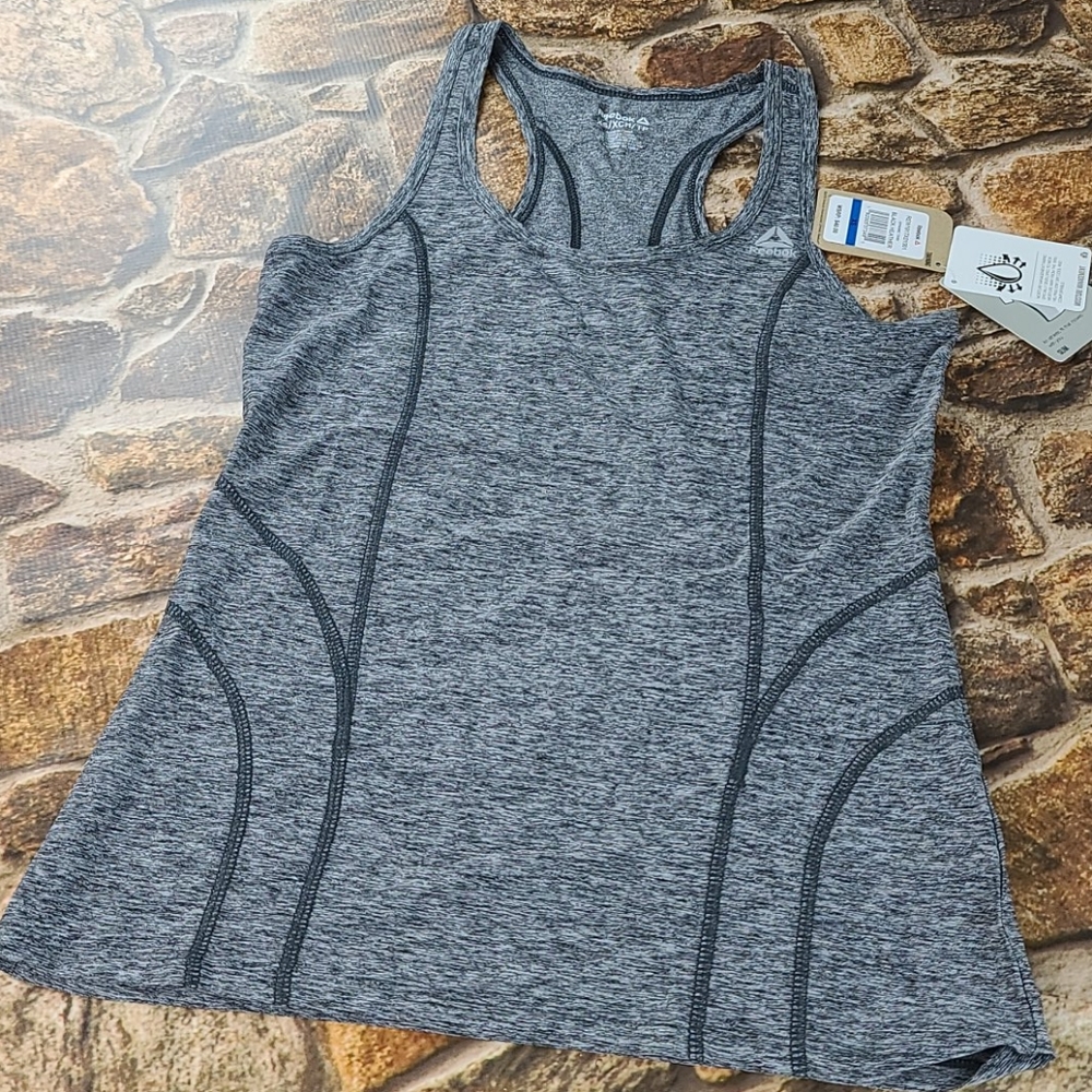 NWT womens Reebok training Top